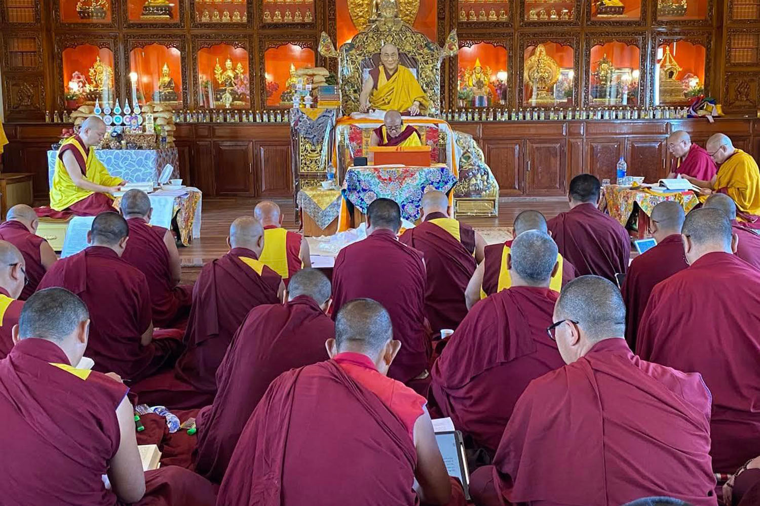 ༢༠༢༣་ལོའི་འཕྲིན་གསར་ཕྱོགས་བཏུས་དང་པོ།